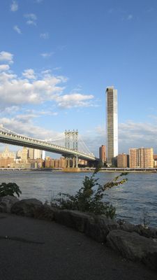 Instagram post by @izzyseidel