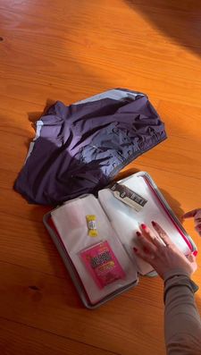 Instagram post by @izzyseidel