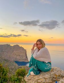 Instagram post by @jamiefb92