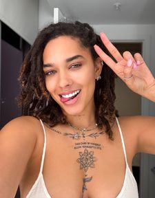 Instagram post by @jasena.odell