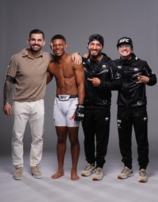 Instagram post by @jasonkhouse