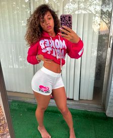 Instagram post by @jazirareign