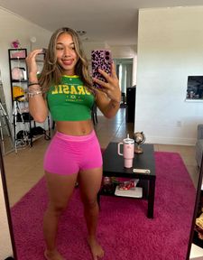 Instagram post by @jazirareign
