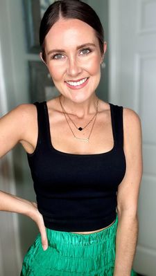 Instagram post by @jennacapaige