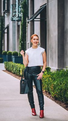 Instagram post by @jennamcaldwell