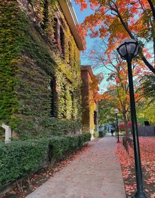 Instagram post by @jessedetroy