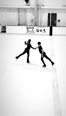 Instagram post by @authorjillianautumn