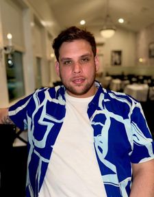 Instagram post by @jlinguinii