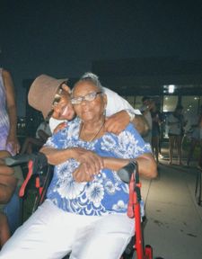 Instagram post by @johnnievassar3