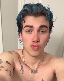 Instagram post by @jonathandenislabanino_