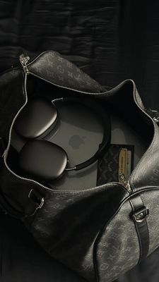 Instagram post by @josephdamian_