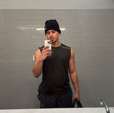 Instagram post by @joszei