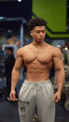 Instagram post by @justindom