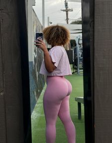 Instagram post by @kabriaaa