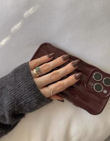 Instagram post by @karenchaiane