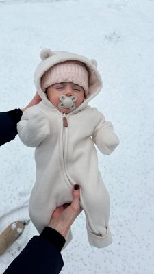 Instagram post by @karenchaiane