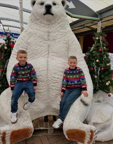 Instagram post by @kayleighslittlesquares