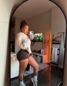 Instagram post by @kaylinnicolexo