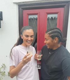 Instagram post by @kayshandchloe