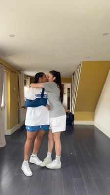 Instagram post by @kayshandchloe