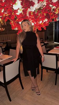 Instagram post by @kennia.riv