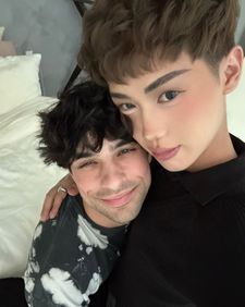 Instagram post by @kennyccain