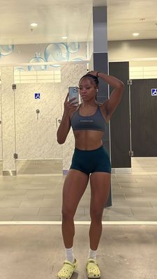 Instagram post by @kimberlyiwunzee