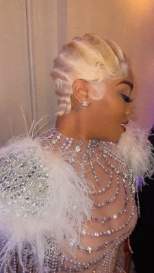 Instagram post by @korebellekkofetche