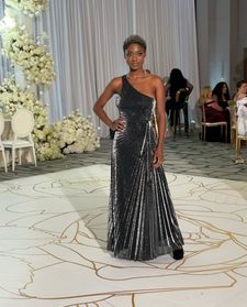 Instagram post by @kween.ash