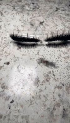 Instagram post by @lashedby_san