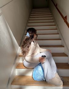 Instagram post by @latenightwithsara