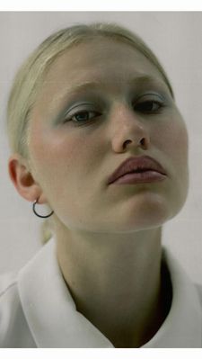 Instagram post by @laura7eroy