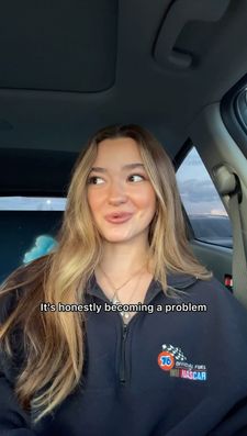 Instagram post by @laurynsquyres