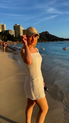 Instagram post by @leightonca