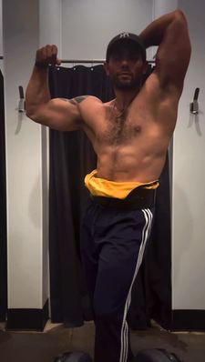 Instagram post by @liifelikejay