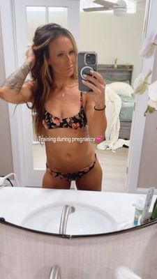 Instagram post by @littlemisshellya