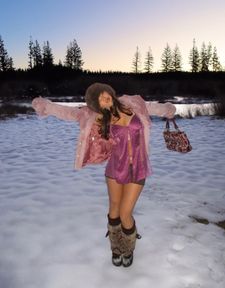 Instagram post by @littlemisssunshinneee