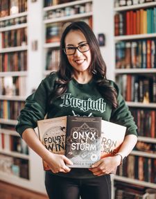 Instagram post by @lostinbookworld