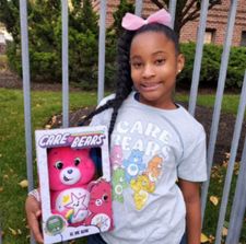 Instagram post by @lovinfee