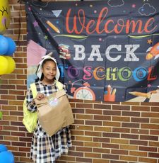 Instagram post by @lovinfee