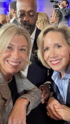 Instagram post by @lruettimann