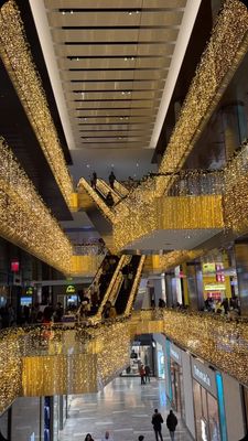 Instagram post by @mackinstyle