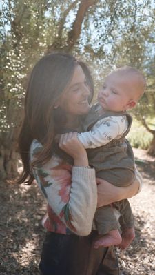 Instagram post by @mallykgoldman