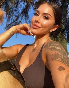 Instagram post by @missamorous