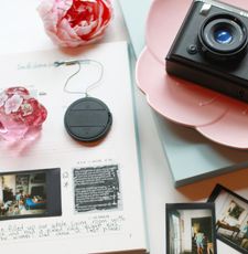 Instagram post by @misspettigrewreview