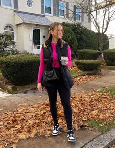 Instagram post by @mollybails