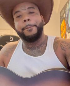 Instagram post by @moneybag_mafia