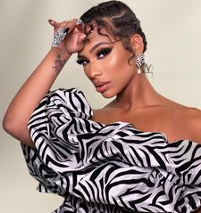 Instagram post by @moon.light.glam