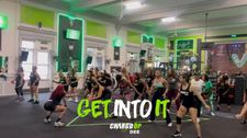 Instagram post by @movewithdee