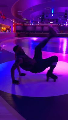 Instagram post by @mr_holland